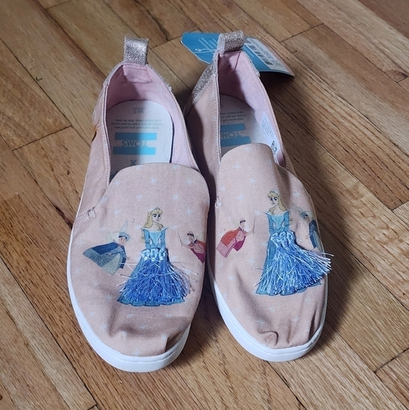 Toms × Disney Sleeping Beauty Printed Canvas | Deconstructed Alpargata size 5 - Picture 1 of 8